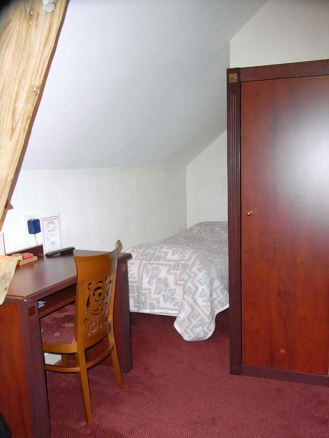 Hotel Du Parc La Rochette  Room photo